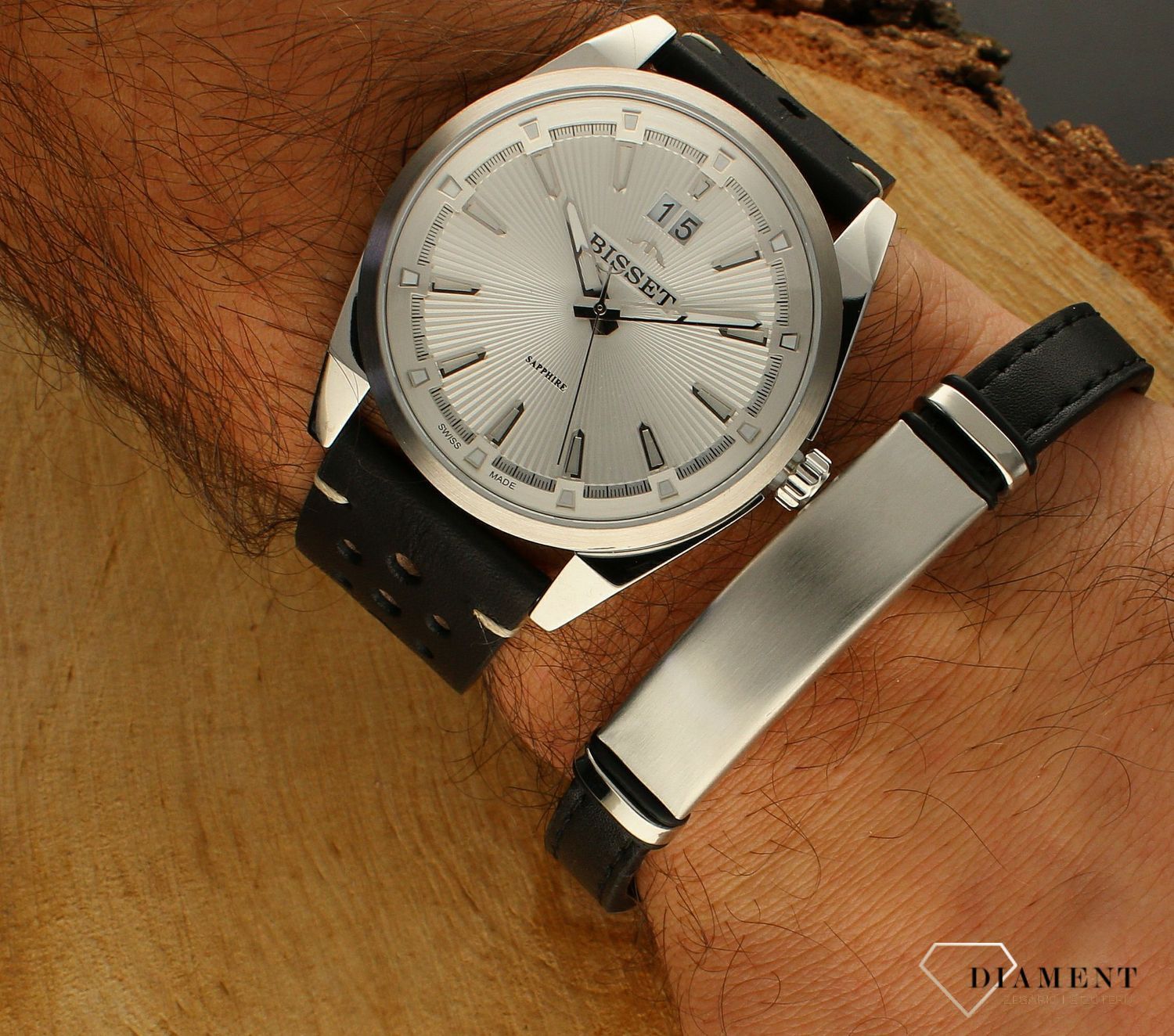 Zegarek męski Bisset na czarnym pasku BSCF40 srebrny. Zegarek męski Bisset. Męski zegarek z szafirem. Męski zegarek Bisset na czarnym pasku. Zegarek męski Bisset idealny na prezent..jpg